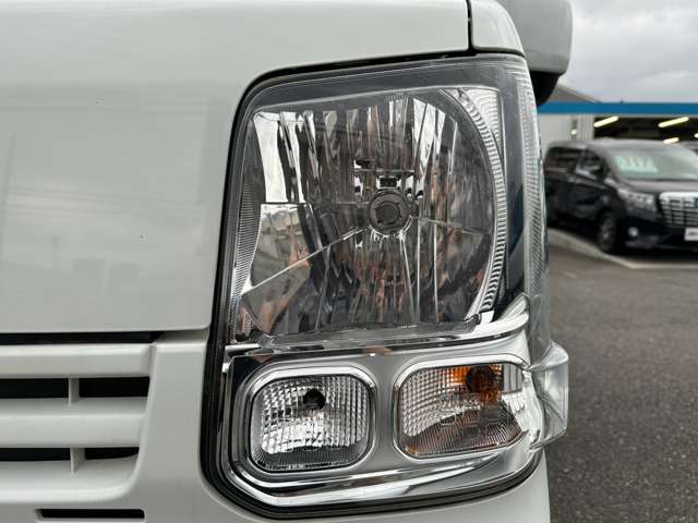 Suzuki Every 12