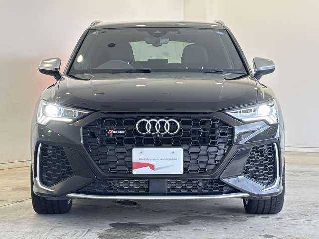 Audi RS Q3 5
