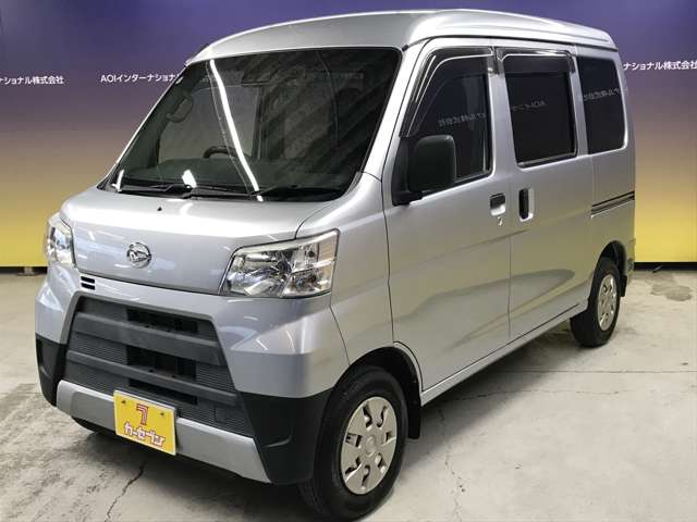 Daihatsu Hijet Cargo 10