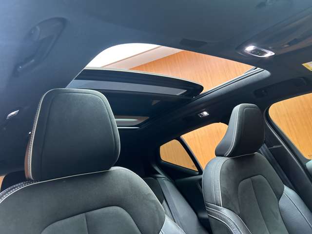 Volvo XC40 7