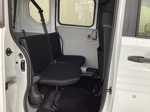 Honda N-VAN e: 11