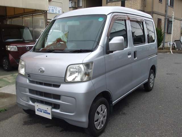 Daihatsu Hijet Cargo 3