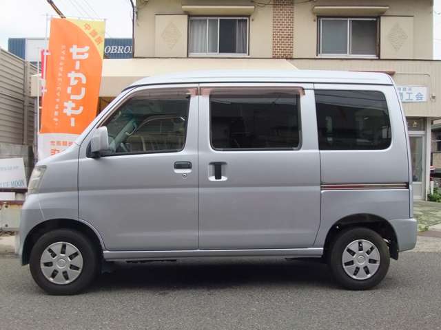 Daihatsu Hijet Cargo 5