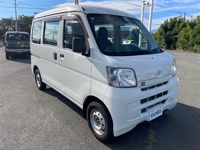 Daihatsu Hijet Cargo 7