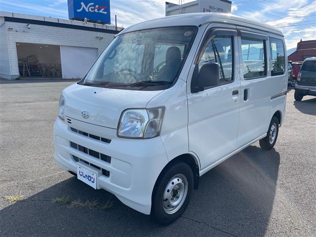 Daihatsu Hijet Cargo 9