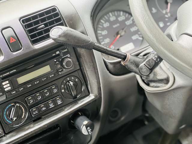 Nissan Vanette 11