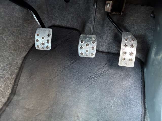Suzuki Jimny 4