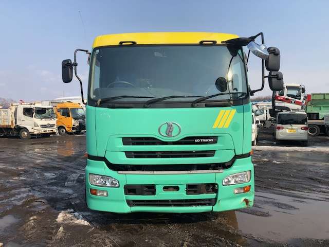 UD Trucks Quon 2