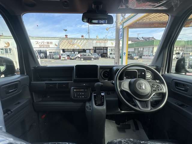 Honda N-VAN 8