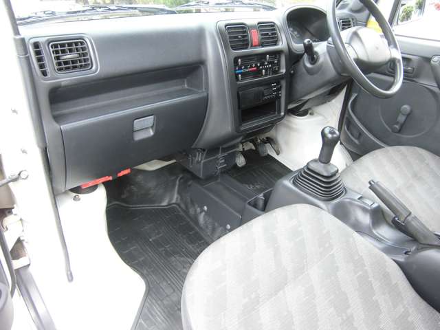 Suzuki Carry 11