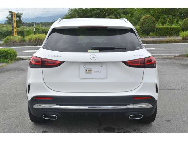 Mercedes-Benz GLA-Class 3