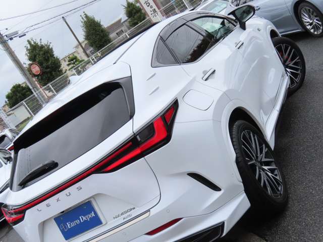 Lexus NX 7