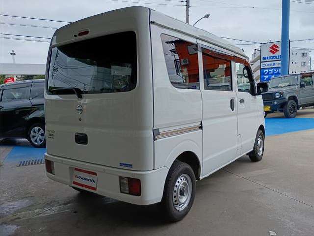 Nissan NV100 Clipper 10
