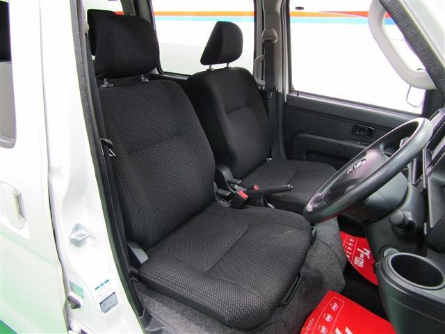Daihatsu Hijet Cargo 7
