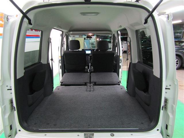 Daihatsu Hijet Cargo 10