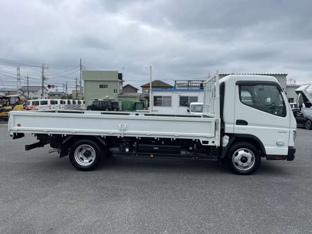 Mitsubishi Fuso Canter 4