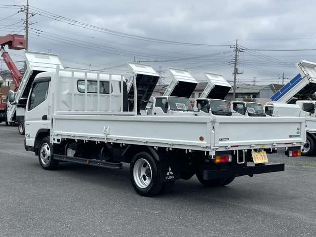 Mitsubishi Fuso Canter 7