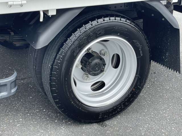 Mitsubishi Fuso Canter 10