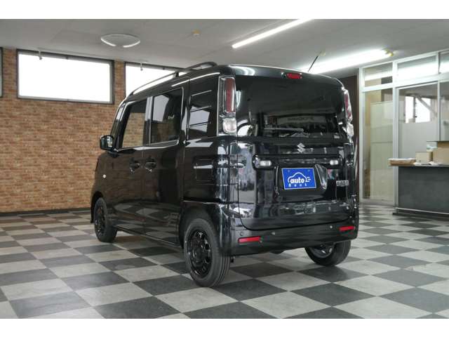 Suzuki Spacia Base 4
