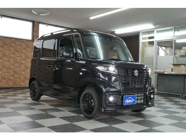 Suzuki Spacia Base 5