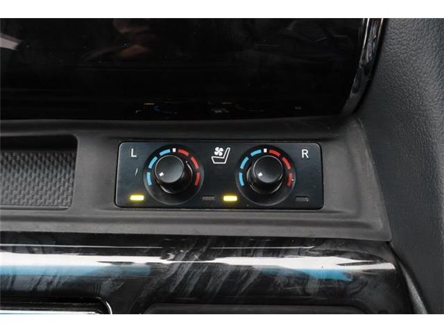 Toyota Vellfire 11