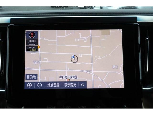 Toyota Vellfire 3