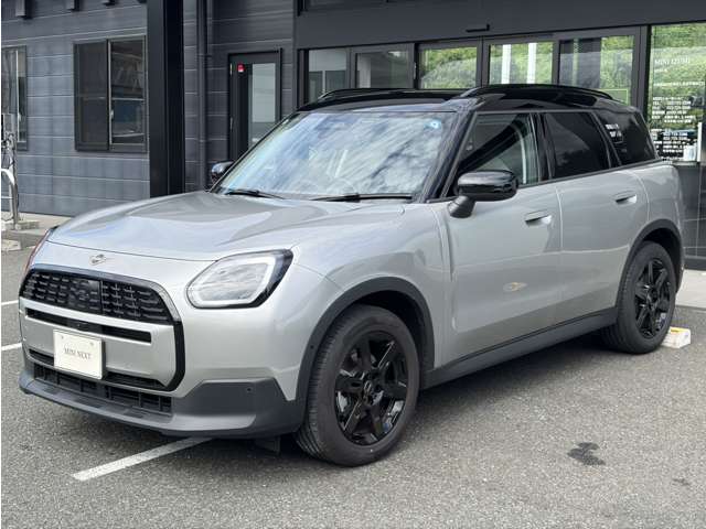 MINI Countryman 8