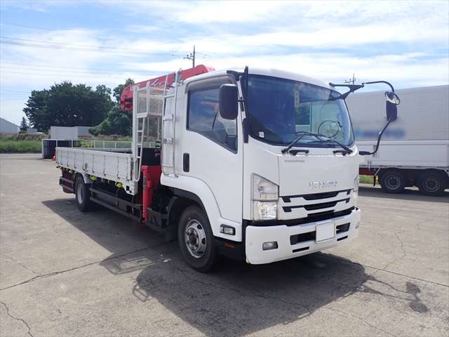 Isuzu Forward 3