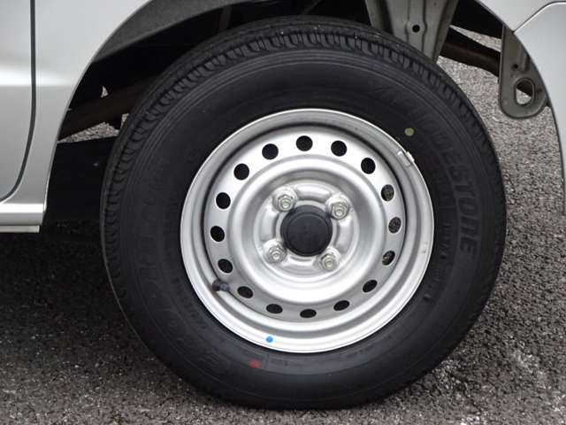 Nissan NV100 Clipper 9