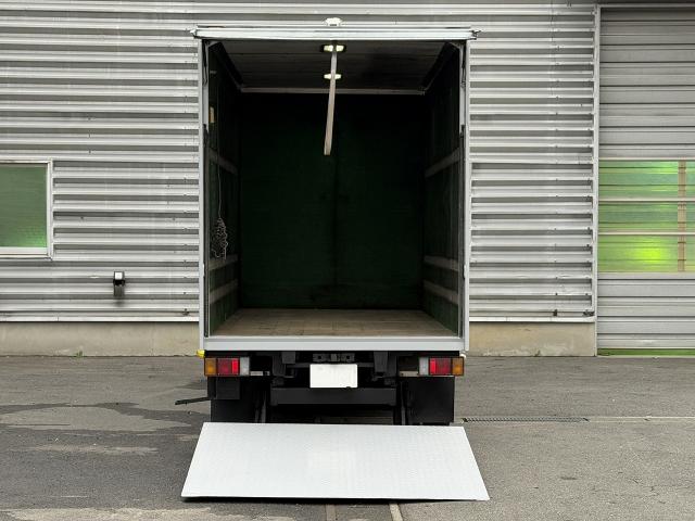 Isuzu Elf 5