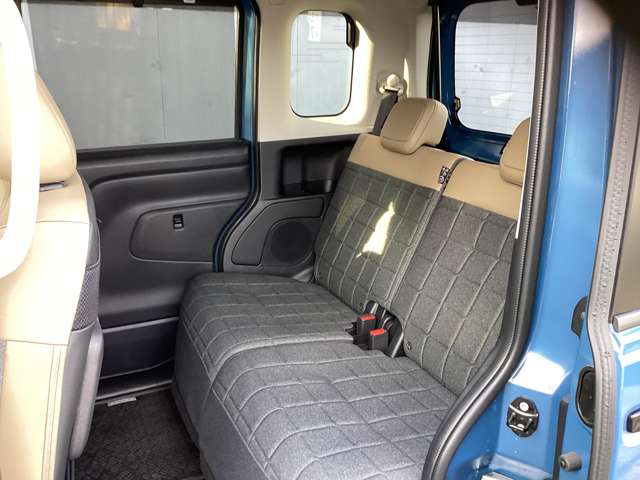 Mitsubishi Delica Mini 7
