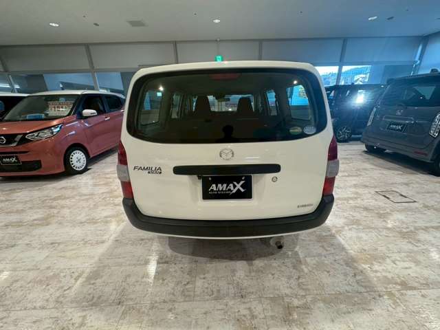 Mazda Familia Van 12