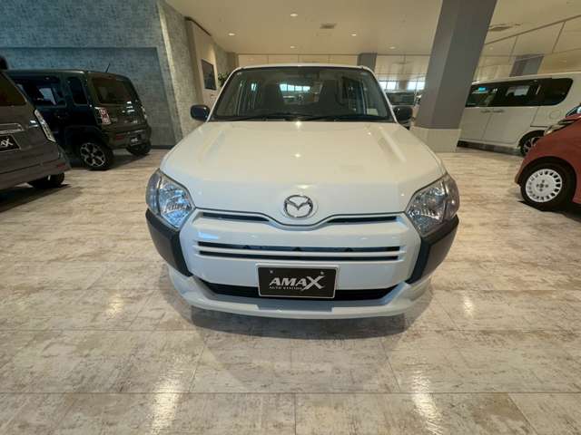 Mazda Familia Van 8