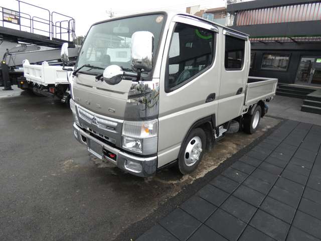 Mitsubishi Fuso Canter 4