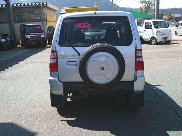 Mitsubishi Pajero Mini 6