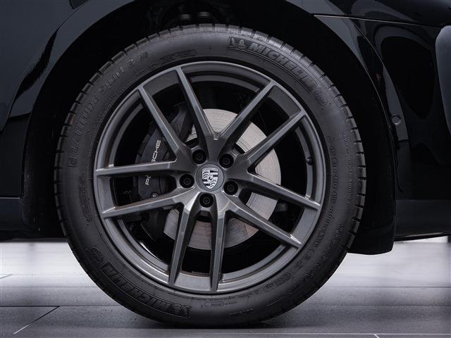 Porsche Macan 6
