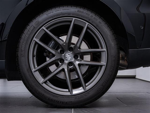 Porsche Macan 9