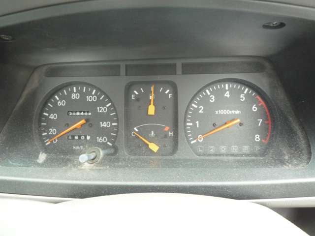 Toyota Light Ace Truck 12