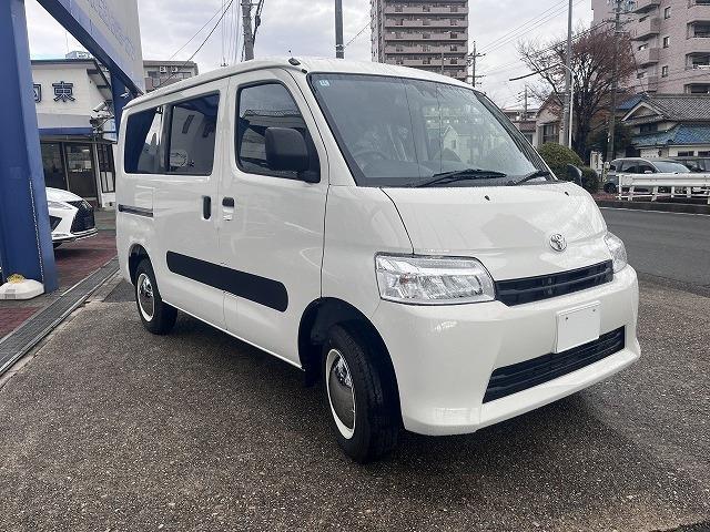 Toyota Town Ace Van 6