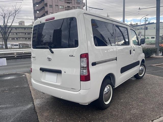 Toyota Town Ace Van 10