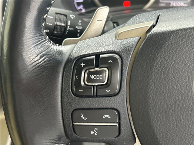 Lexus NX 7
