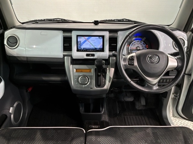 Mazda Flair Crossover 7