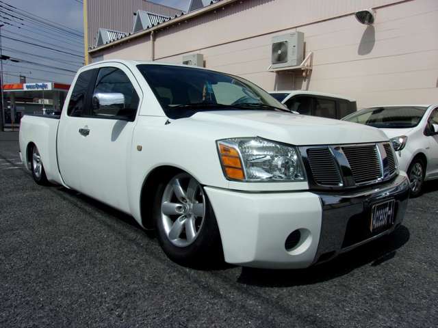 Nissan Titan 3
