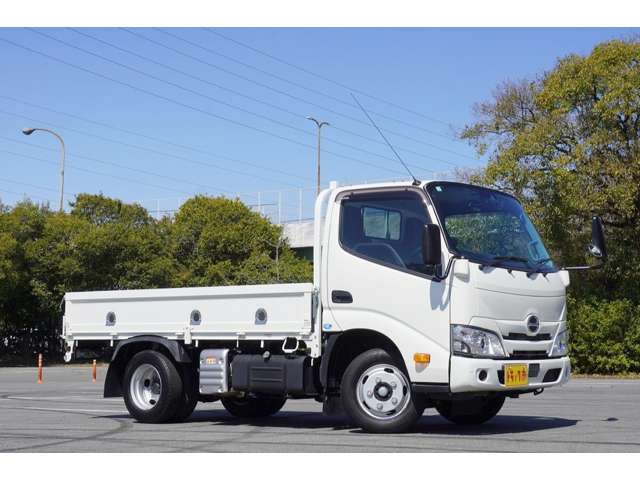 Hino Dutro 5