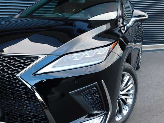 Lexus RX 10