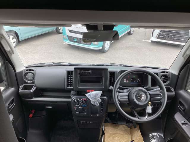 Suzuki Every 12