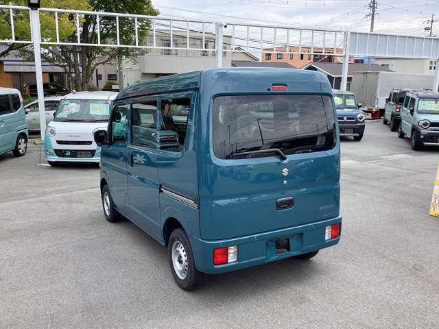 Suzuki Every 9