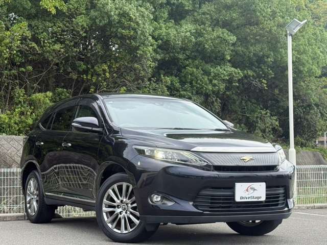 Toyota Harrier 3