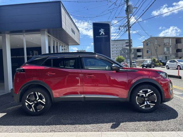 Peugeot SUV 2008 7