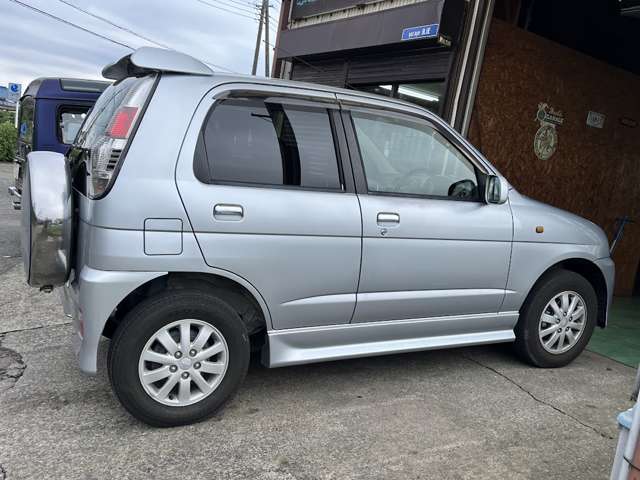 Daihatsu Terios Kid 12